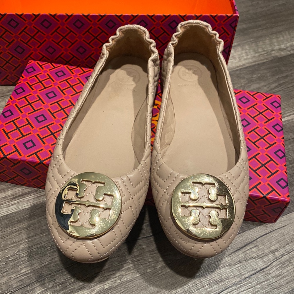 tory burch flats